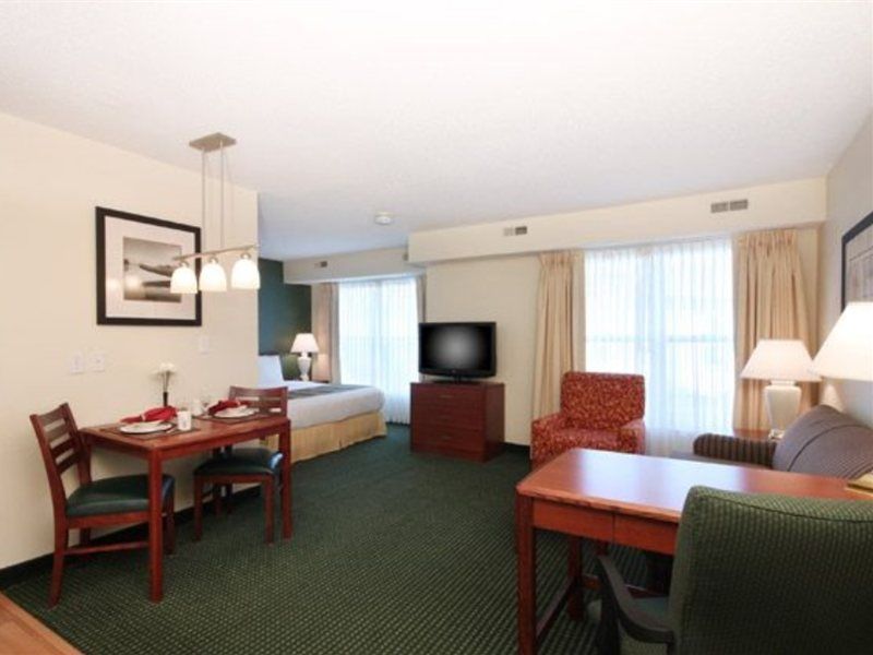 Residence Inn By Marriott Tulsa South מראה חיצוני תמונה