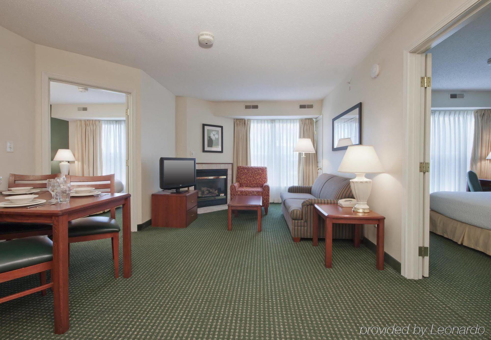 Residence Inn By Marriott Tulsa South מראה חיצוני תמונה